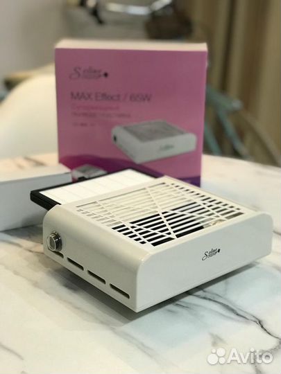 Маникюрный пылесос