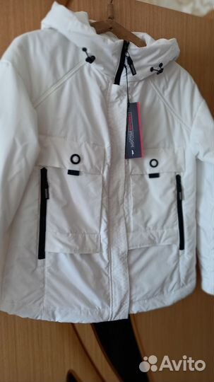 Куртка демисезонная женская