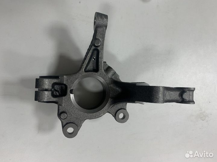 Кулак поворотный передний левый Renault Logan 2