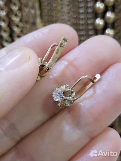 Золотые серьги