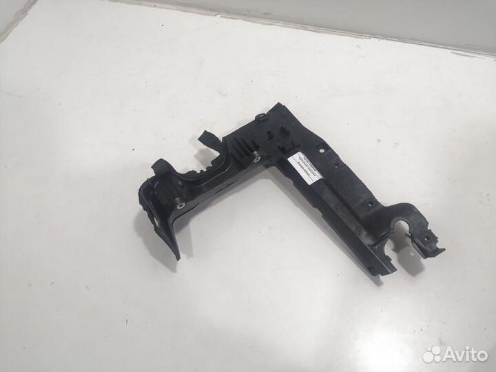 Кронштейн крепления бампера Jaguar E-Pace 2020