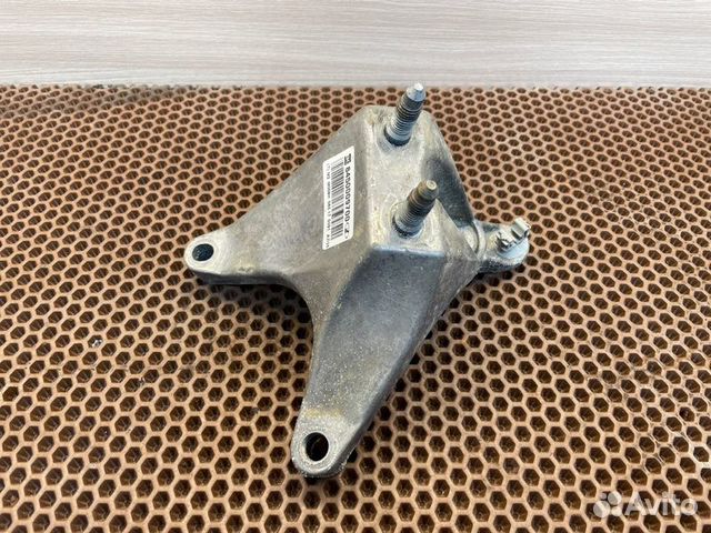 Кронштейн опоры двигателя LADA X-Ray