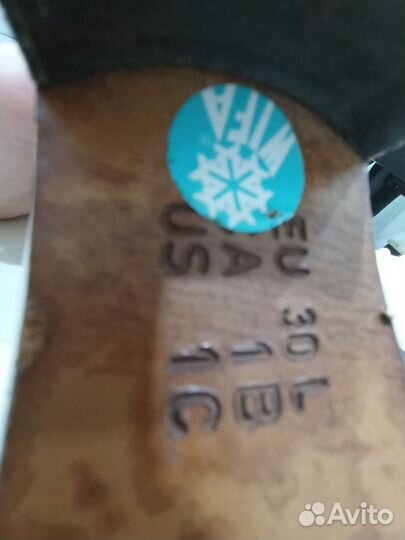 Коньки фигурные wifa 30 золотые лезвия