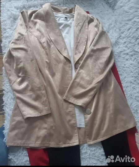 Вещи пакетом р 50-52