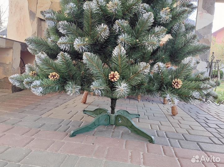 Елка искусственная заснеженная