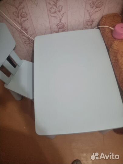 Детский стол и стул IKEA