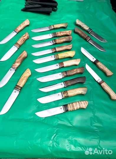 Нож кованный 110х18ш охотничий