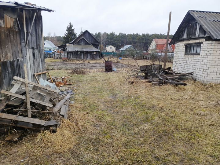 Дом 46 м² на участке 15 сот.