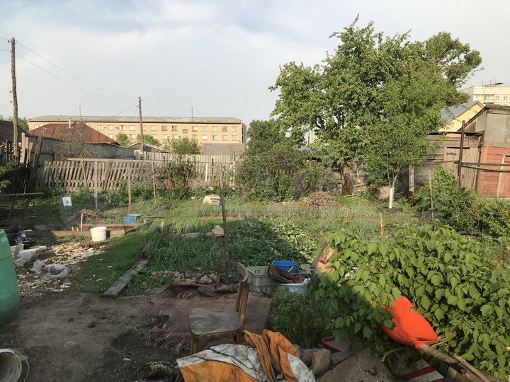 Дом 20 м² на участке 3 сот.