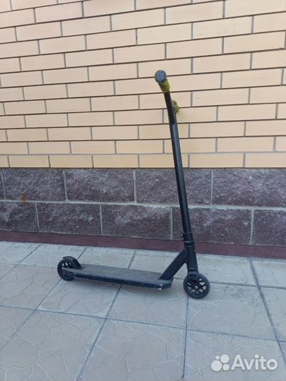 Трюковой самокат