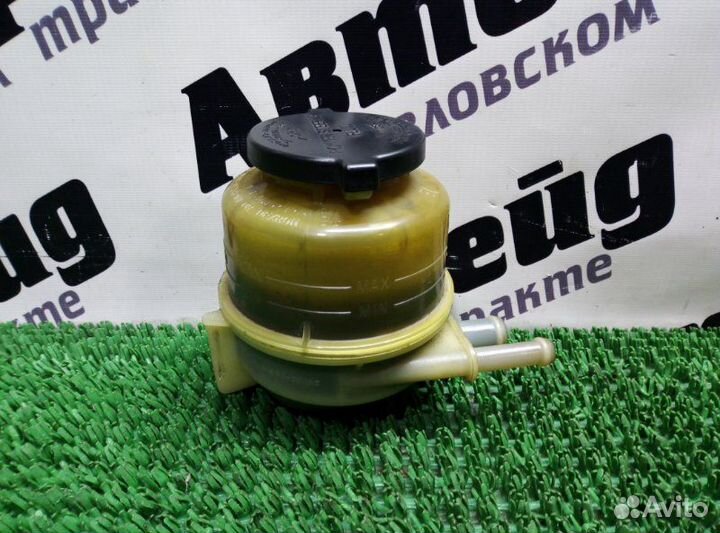 Бачок гидроусилителя Toyota Camry ACV30 2AZ-FE