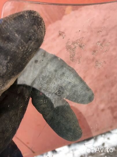 Переднее стекло Honda Civic eg5