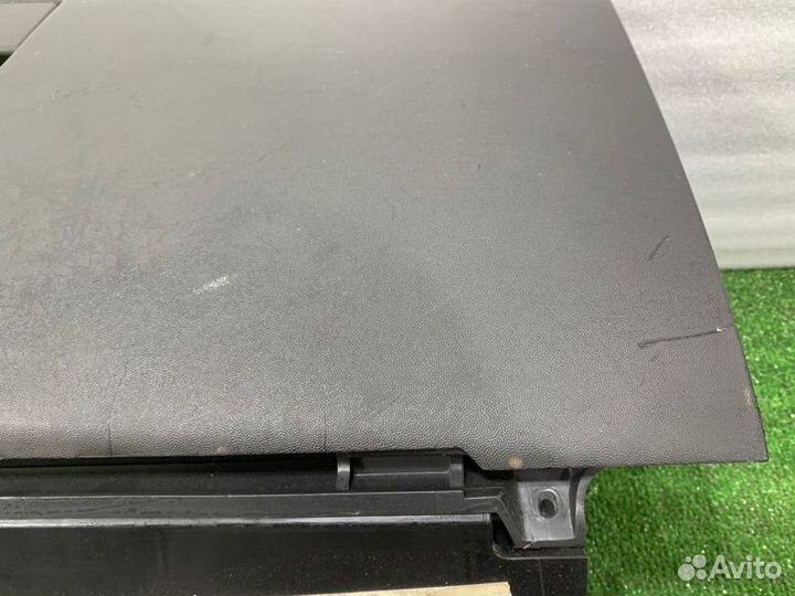 Бардачок Opel Vectra седан Z18XE 2005