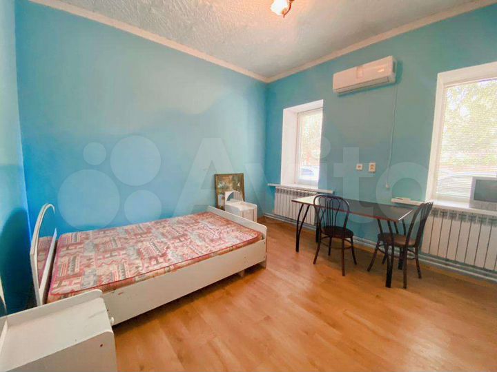 2-к. квартира, 47 м², 1/1 эт.