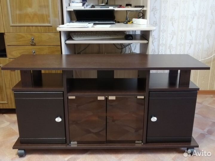 Тумба под тв бу