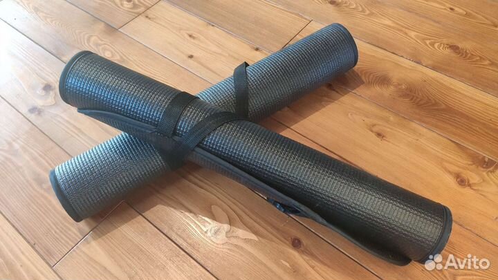 Защитный коврик под детское автокресло