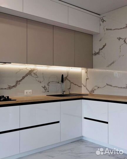 Качественный кухонный гарнитур