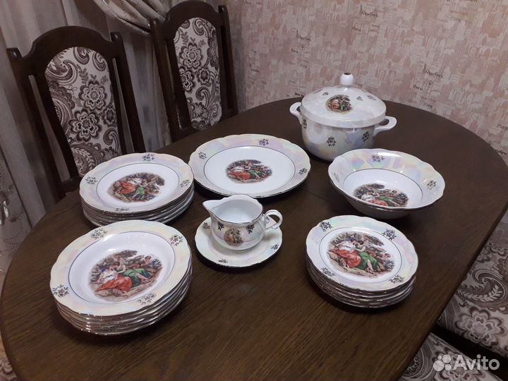 Сервиз столовый «Мадонна»