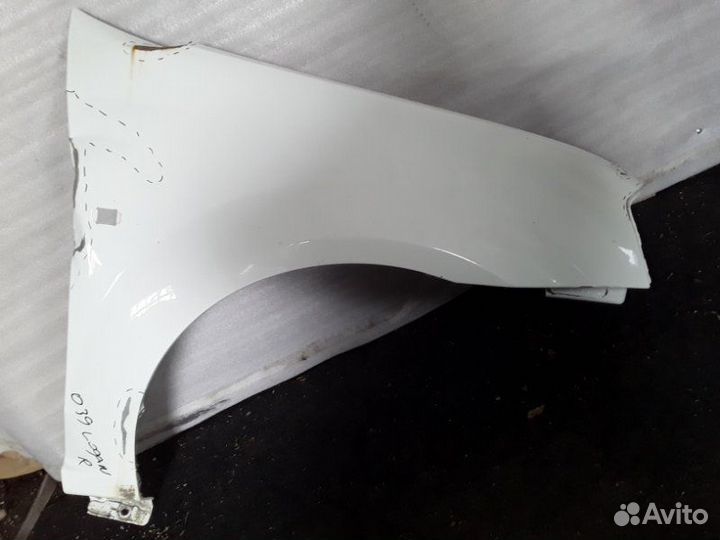 Крыло переднее правое Renault Logan 1 2005-2014