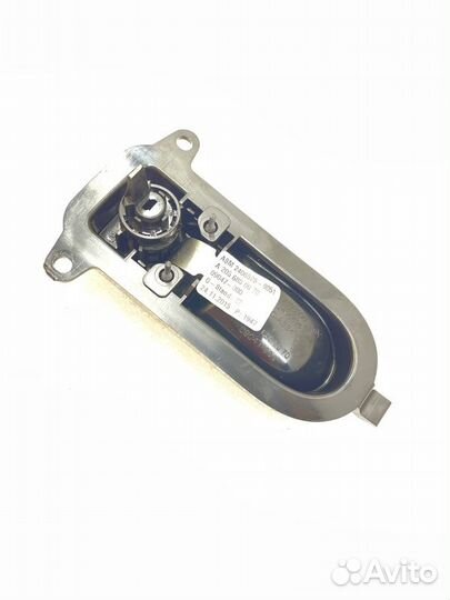 Кнопка открывания бардачка Mercedes-Benz Glc-Class