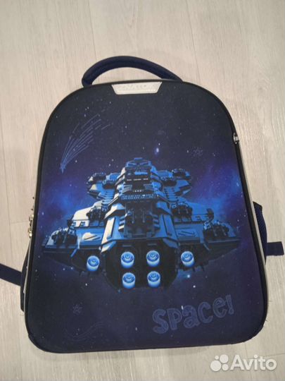 Школьный рюкзак