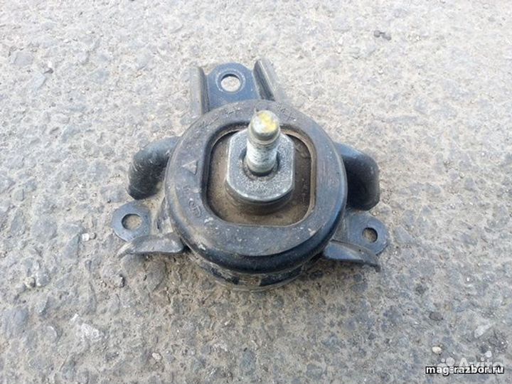Опора двигателя правая Kia Rio, III 2012