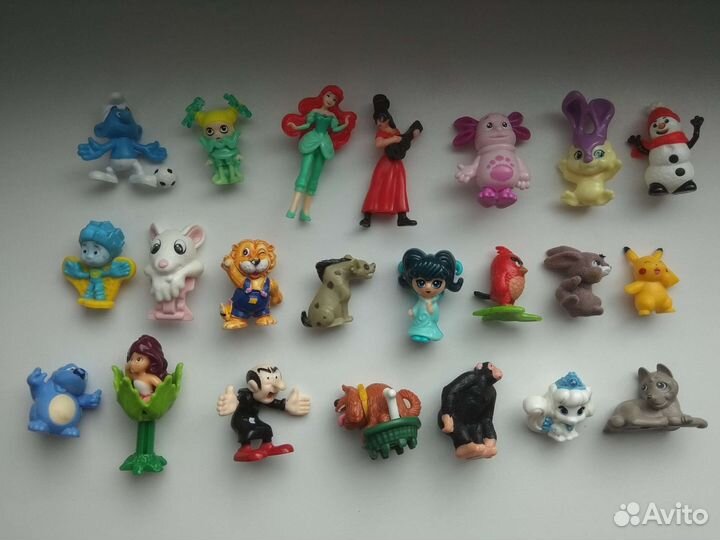 Игрушки из киндеров