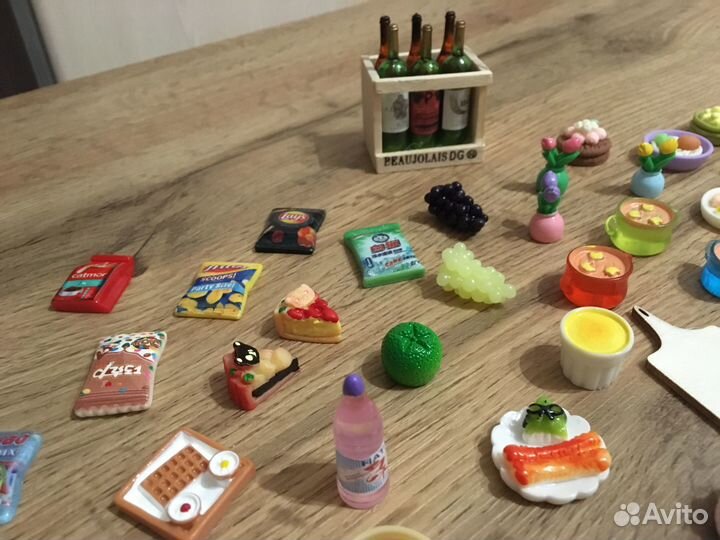 Более 50 миниатюрных предмета без повторов