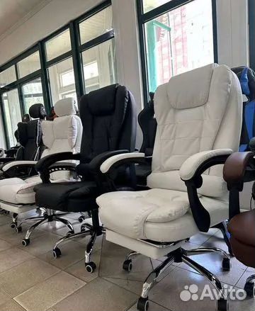 Офисное кресло новое