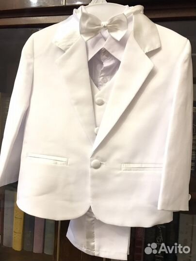 Костюм классический на мальчика