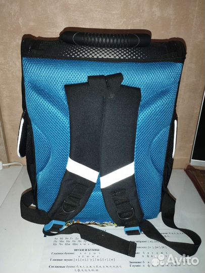 Школьный рюкзак