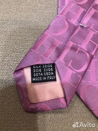 Галстук Carolina Herrera италия