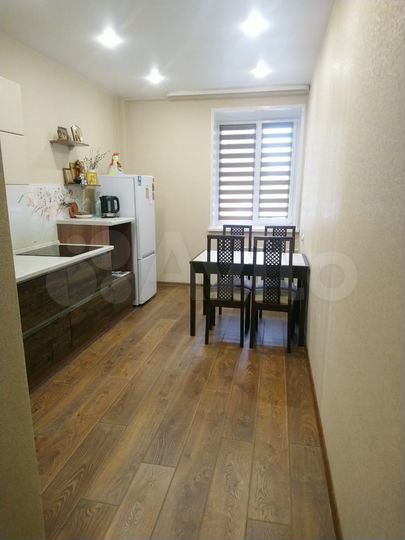 2-к. квартира, 53,2 м², 1/10 эт.