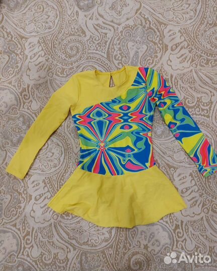 Гимнастический купальник с юбкой