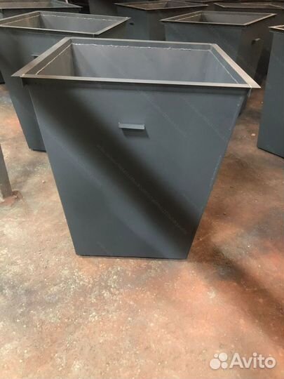 Бак для мусора металлический 0.75 м3 I31313