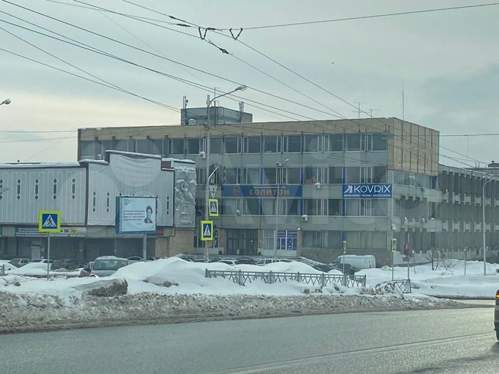 Производственное помещение, 400 м²