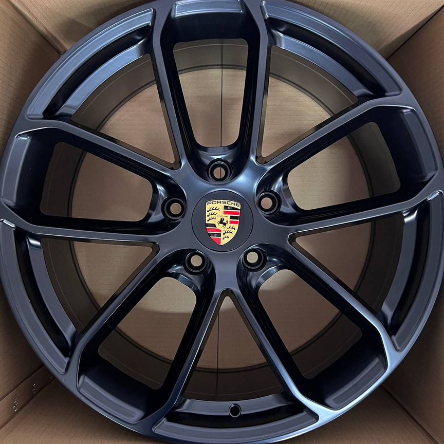 Литые диски Porsche 9×R20 5×130