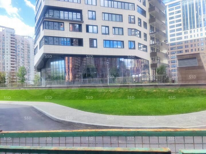 Сдам торговое помещение, 81 м²