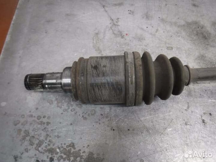 Привод задний левый Toyota Corolla 124 правый руль