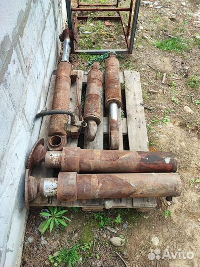 Гидроцилиндр бу