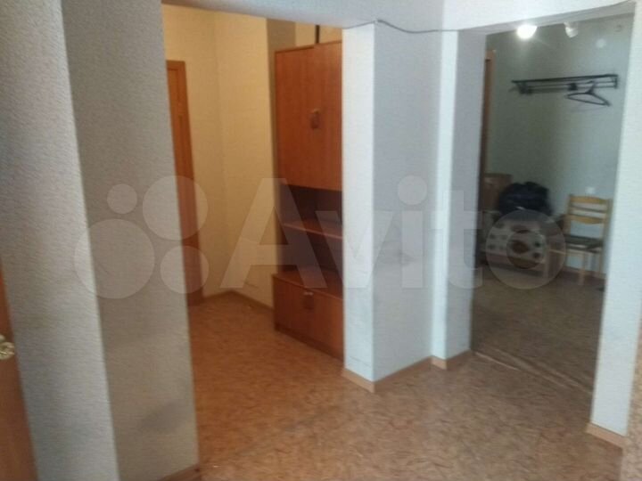 2-к. квартира, 72 м², 1/16 эт.