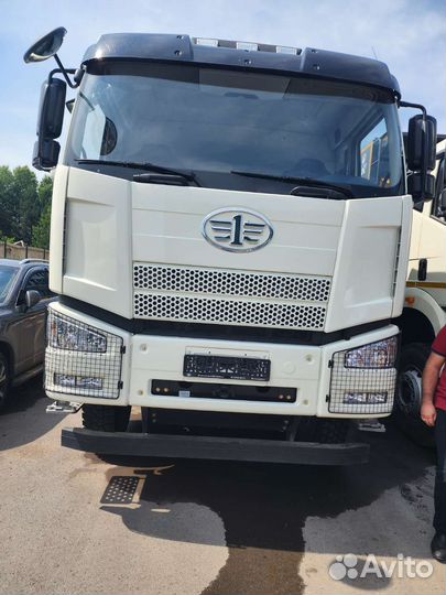 Требуется водитель категории в с вахта