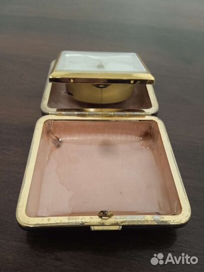 Часы-будильник дорожные механические Seiko Япония