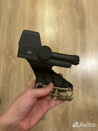 Армейский коллиматорный прицел 1п87