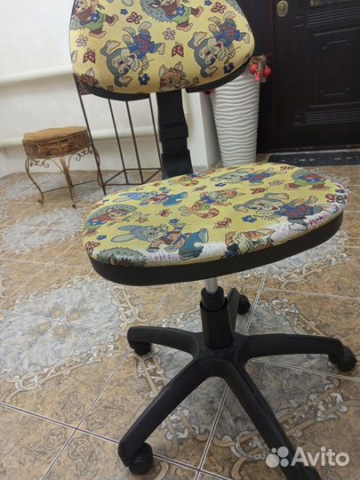Офисное кресло детское