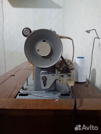 Швейная машинка Чайка 3 с элек.прив в рабочем