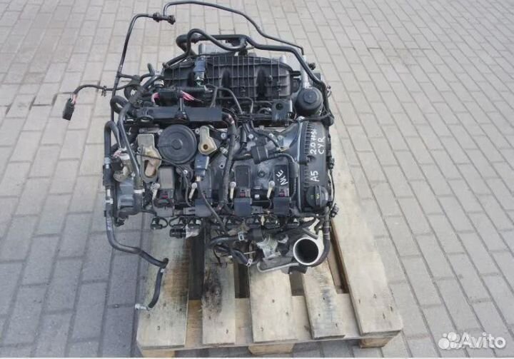 Двигатель Audi A4 8W 2.0 CYR cyrb
