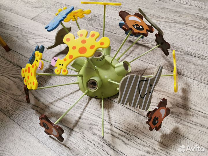 Люстра в детскую комнату