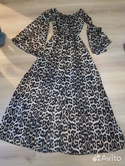 Платье 42(несколько позиций )