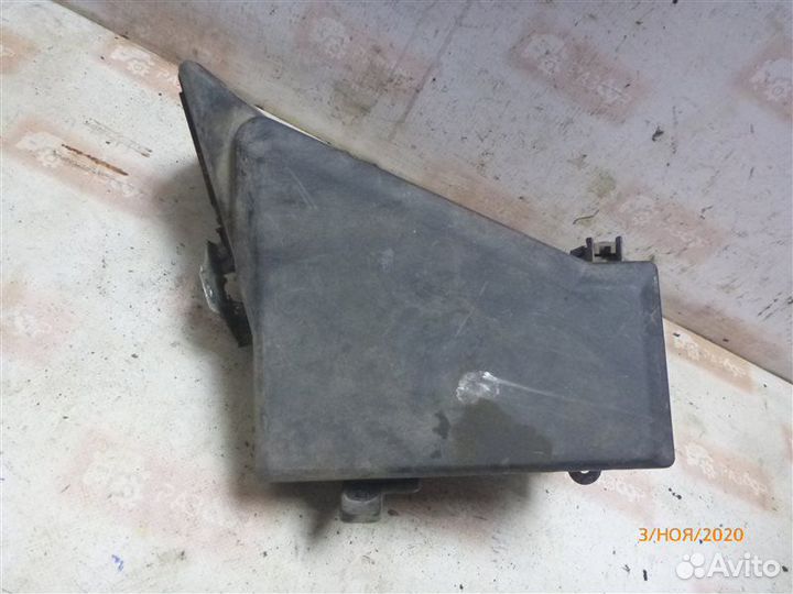 Корпус блока предохранителей Subaru Forester SH